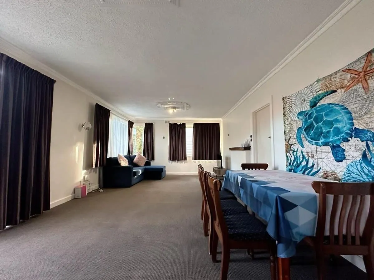 Econo Lodge Near Hobart City And Salamanca Market